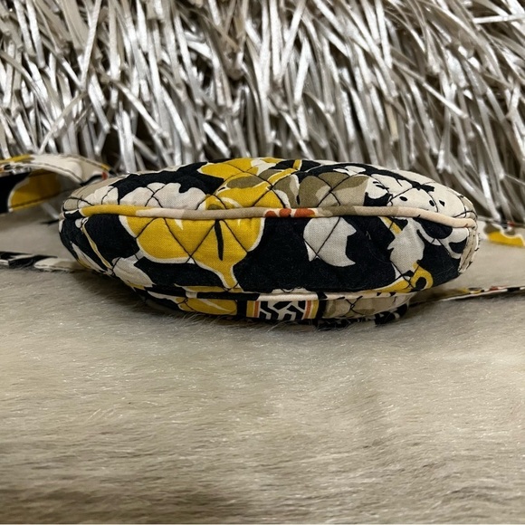VERA BRADLEY Magnolia Little Lizzy Crossbody Black Yellow White - Picture 14 of 17